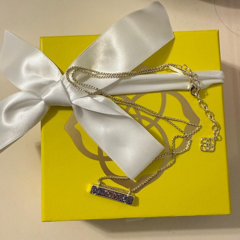 Kendra Scott Leanor Sliding Bar Necklace in Gold Multicolor